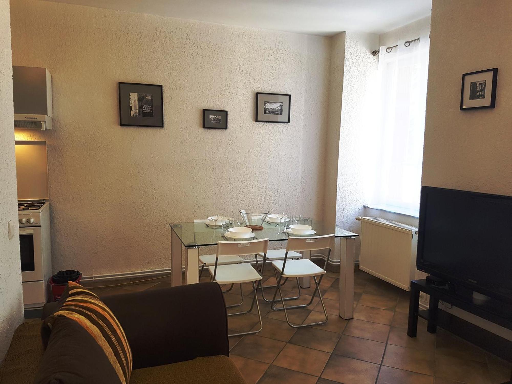 Appartements Coeur De Village Saint-Jean-du-Bruel Quarto foto